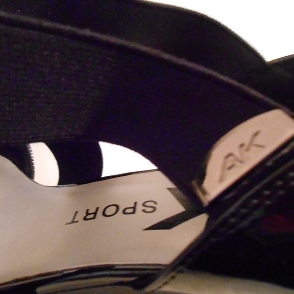 Anne Klein Sport Tara Black & White Checked Wedge Heel Dress Shoes-Size 9.5M-NEW - Picture 8 of 9